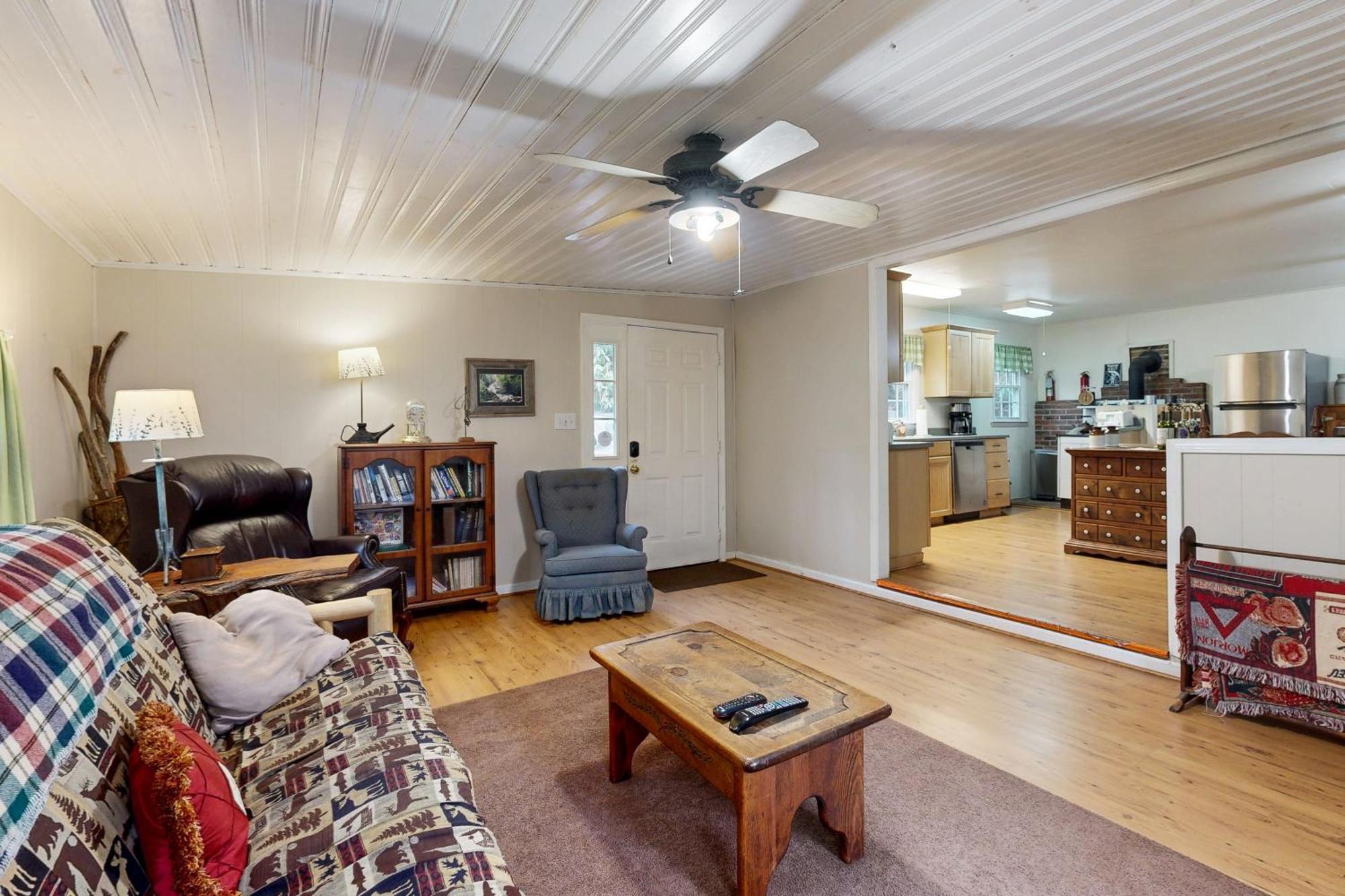 1 Bed 1 Bath Vacation Home In Sylva Exterior foto
