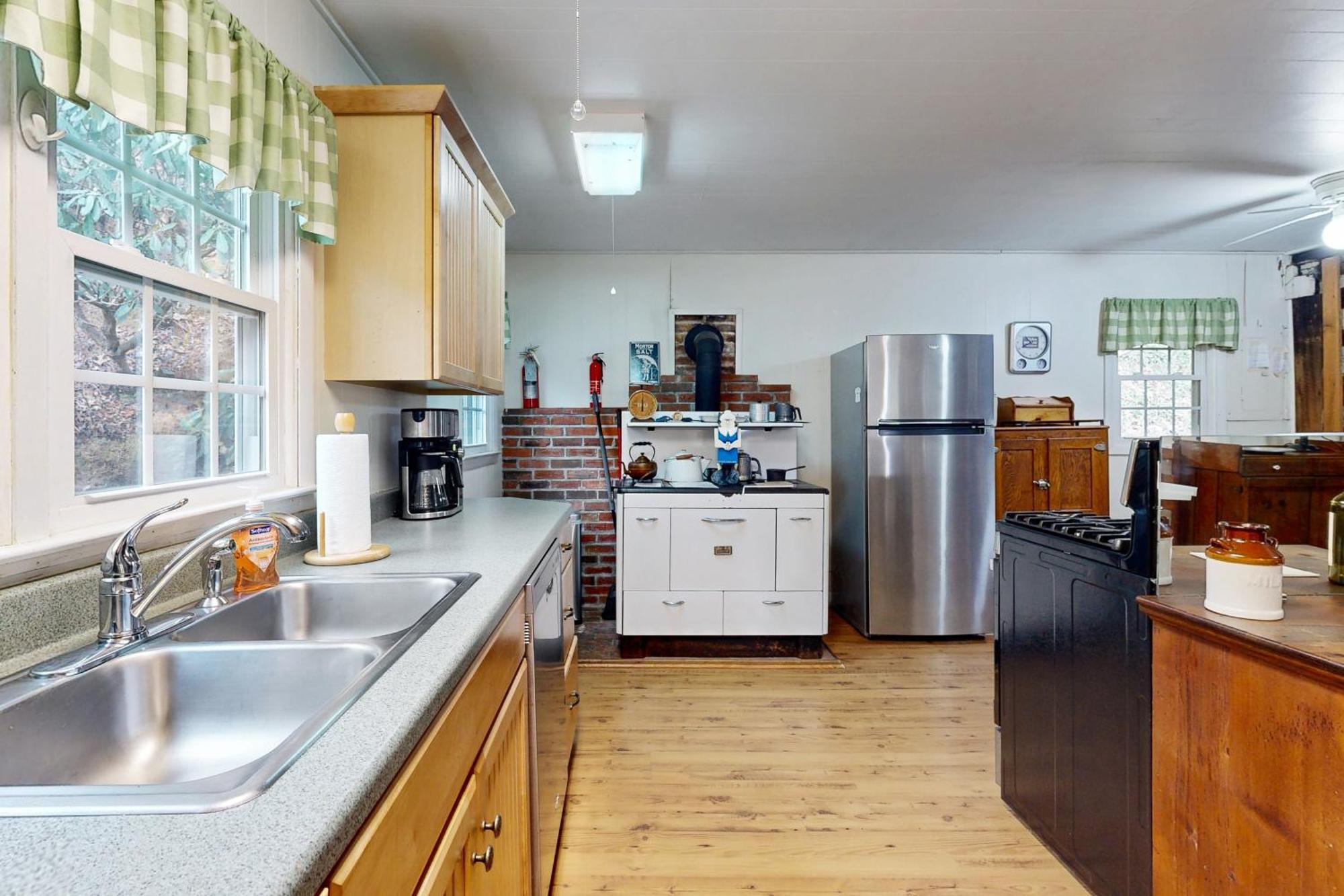 1 Bed 1 Bath Vacation Home In Sylva Exterior foto