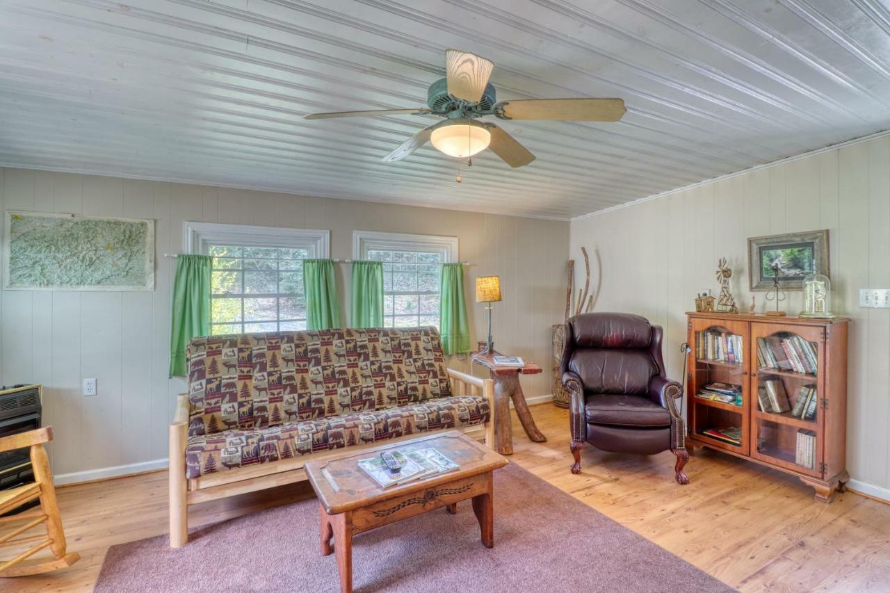 1 Bed 1 Bath Vacation Home In Sylva Exterior foto